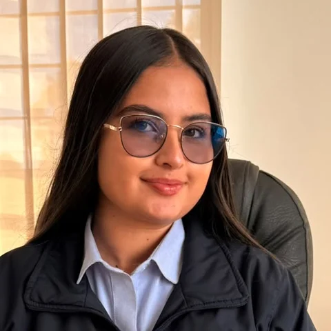 Erica Abril, Talento Humano