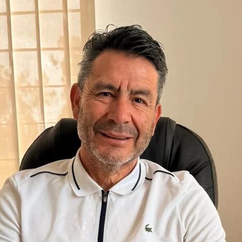 Nelson Arias, Gerente General